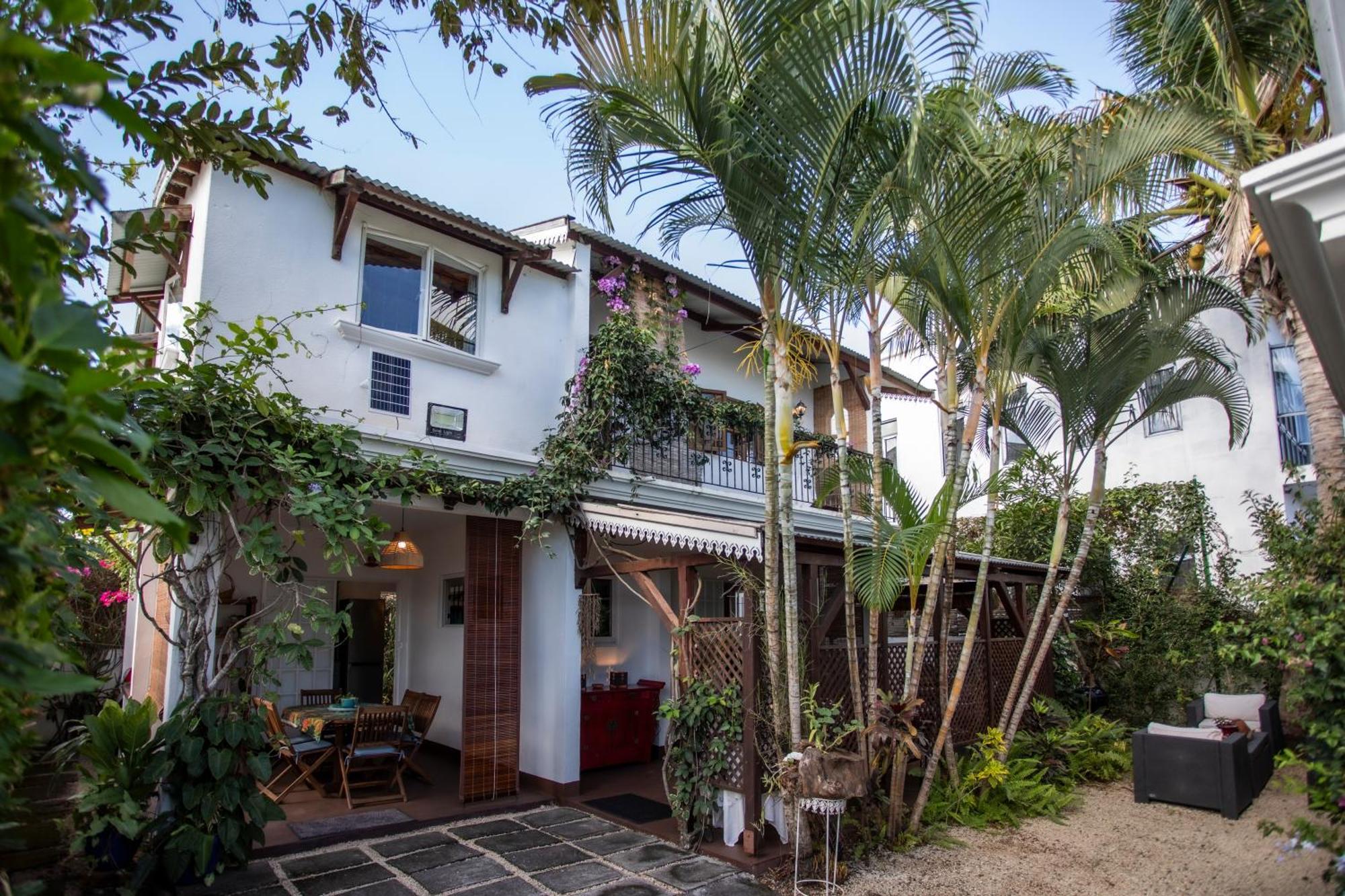 Sandy Lane Cottage Tamarin Exterior photo